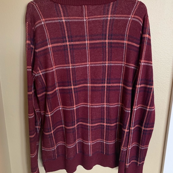 Sweater - Picture 2 of 2